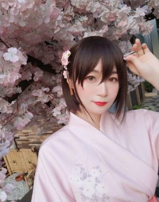 秦长青同居的日子小说_HD完整在线观看