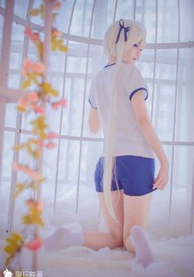 国产精品制服一区二区_720HD在线观看