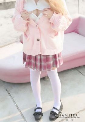 90后高中生墙角打野战全程_BD韩语免费观看视频