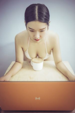 黄色成人网站视频在线免费观看_HD在线视频观看