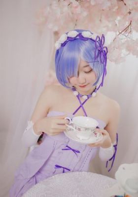 人妻出差相部屋NTR久久_蓝光在线视频观看